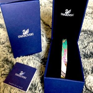 💕🦢Swarovski Bangle Bracelet NWOT